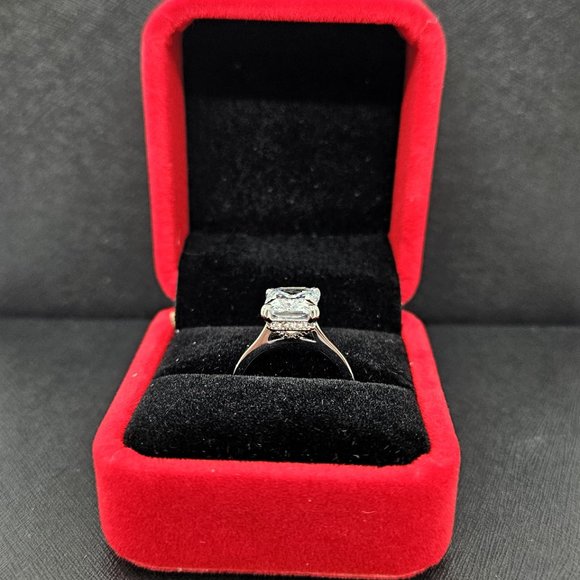 CGSRING  4 Carat Radiant Cut Solitaire Moissanite Ring Size 6.5 (NWOT) - Picture 9 of 13